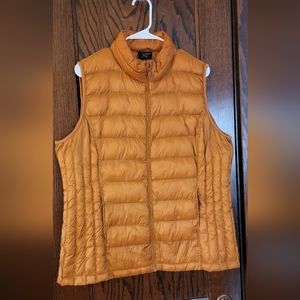 32 Degrees Heat Orange Puffer Vest